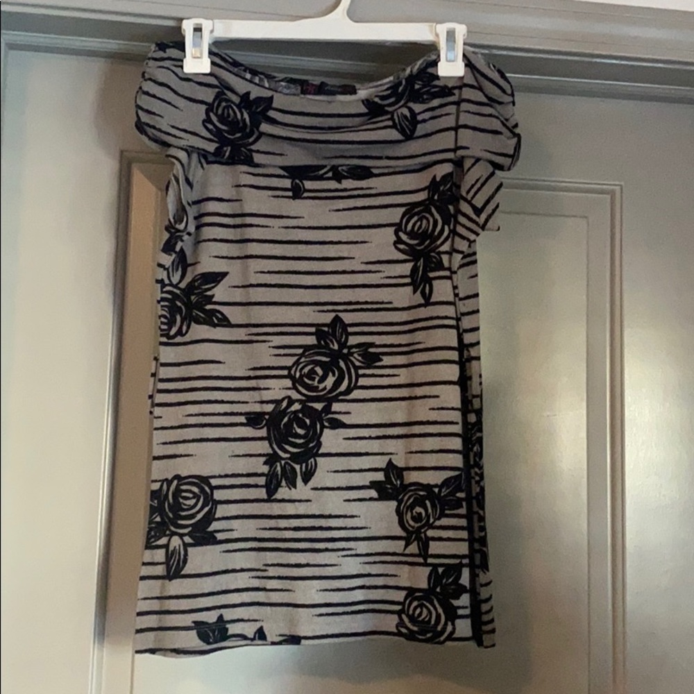 🔥 $5 if bundled 🔥 🛍 Heart Soul shirt
